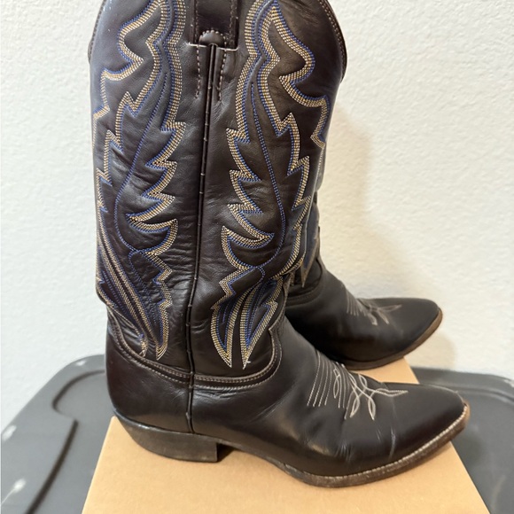 Justin Boots Dark Brown Western Boots - Picture 2 of 7